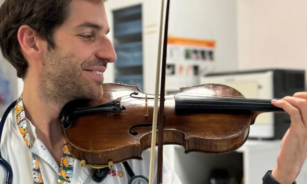 Joan Valls violinista pediatra